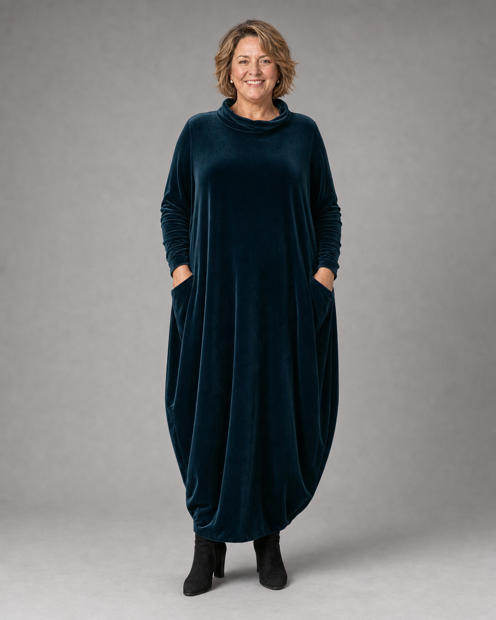 Leona - Velvet Maxi Dress